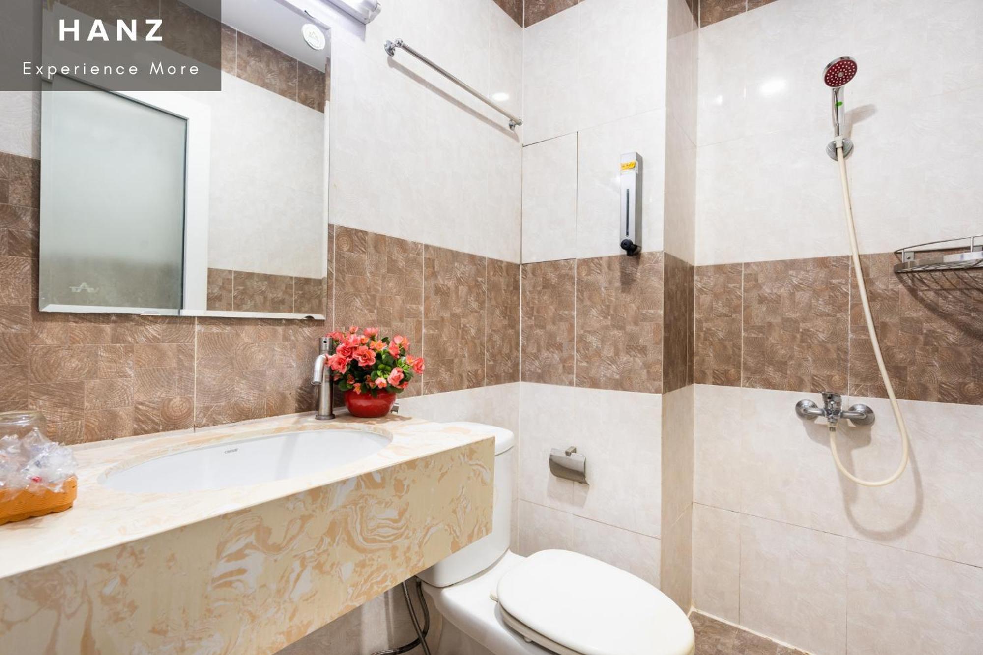 Hanz Queen Airport Hotel Saigon Ho Chi Minh-Byen Værelse billede